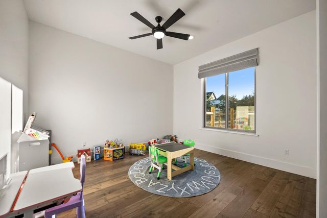 3050 Rattlesnake Rd, Newcastle, CA 95658