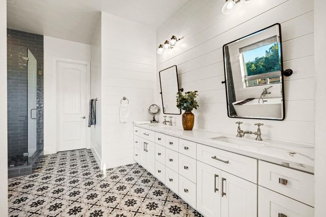 3050 Rattlesnake Rd, Newcastle, CA 95658