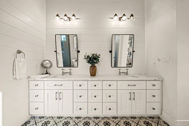 3050 Rattlesnake Rd, Newcastle, CA 95658