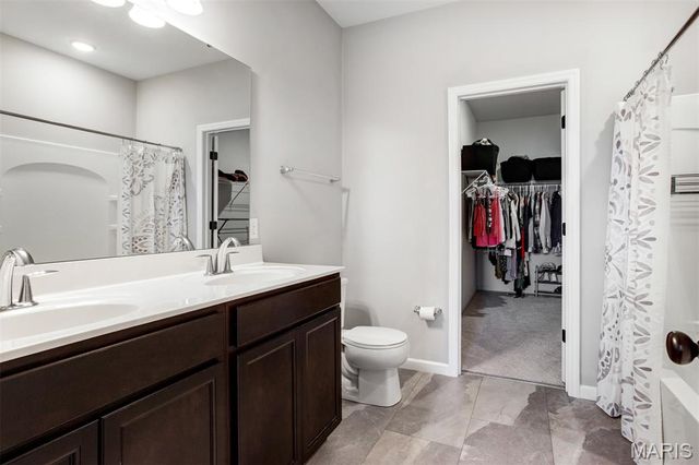 213 Dell View Drive, Arnold, MO 63010