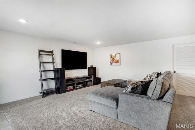 213 Dell View Drive, Arnold, MO 63010