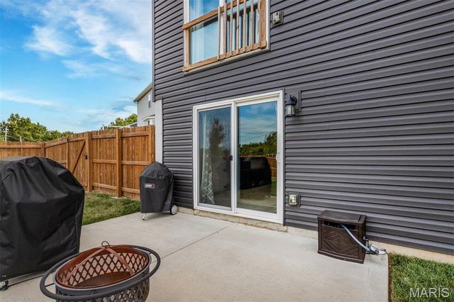 213 Dell View Drive, Arnold, MO 63010