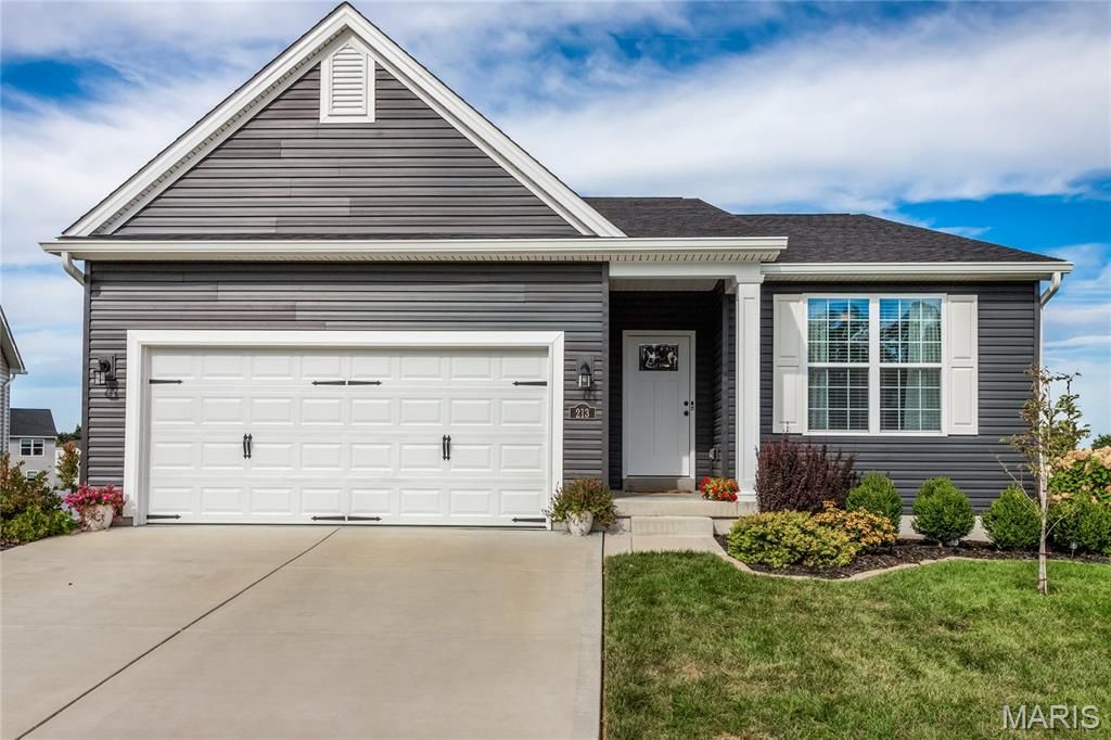 213 Dell View Drive, Arnold, MO 63010