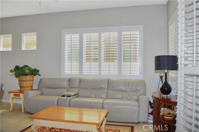 1681 Via Borrego, Hemet, CA 92545