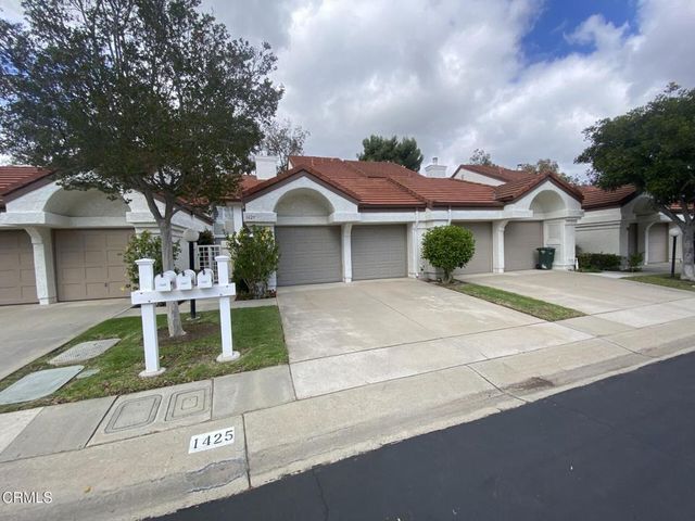 1425 Calle Lozano, Camarillo, CA 93012