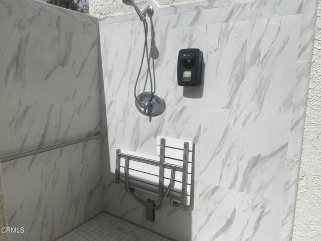 1425 Calle Lozano, Camarillo, CA 93012