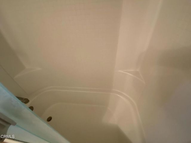 1425 Calle Lozano, Camarillo, CA 93012