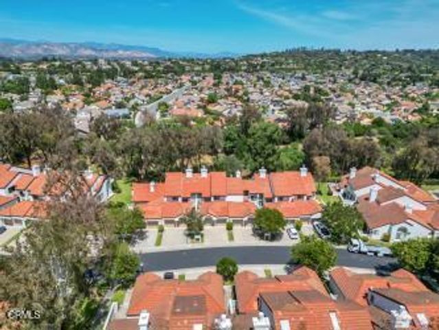 1425 Calle Lozano, Camarillo, CA 93012