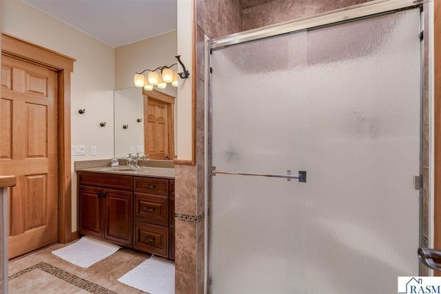 116 Rosewood Drive, Mankato, MN 56001