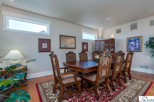 116 Rosewood Drive, Mankato, MN 56001