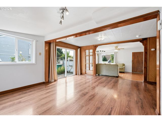 4532 Ne 55TH Ave, Portland, OR 97218