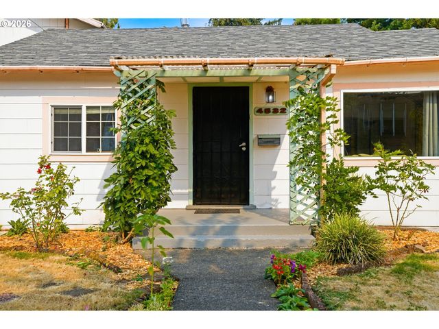 4532 Ne 55TH Ave, Portland, OR 97218
