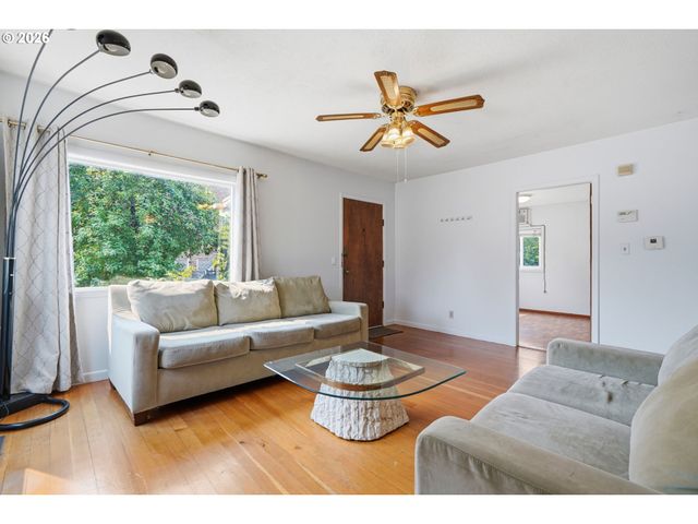 4532 Ne 55TH Ave, Portland, OR 97218