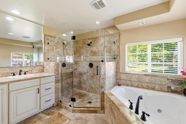 8723 Phoenix Ave, Fair Oaks, CA 95628