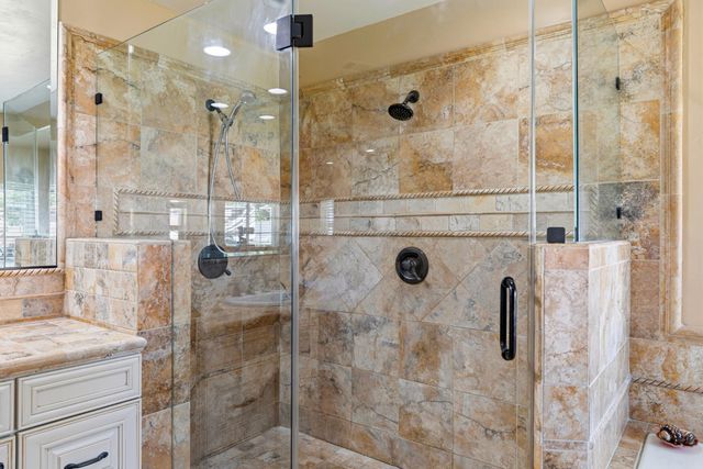 8723 Phoenix Ave, Fair Oaks, CA 95628