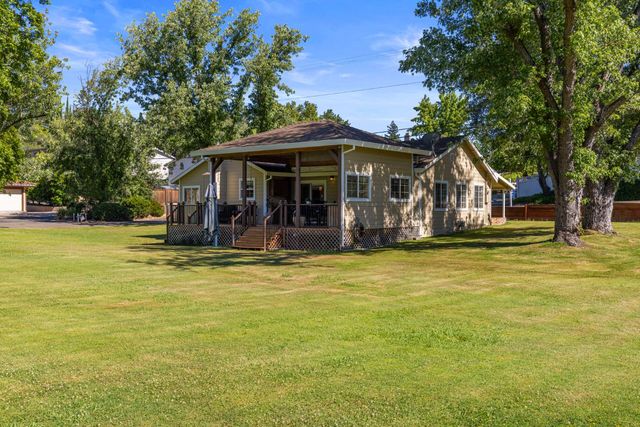 8723 Phoenix Ave, Fair Oaks, CA 95628