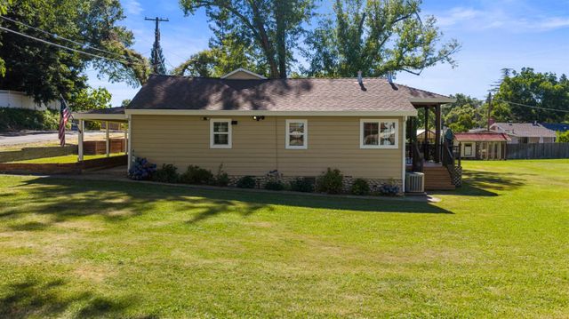 8723 Phoenix Ave, Fair Oaks, CA 95628
