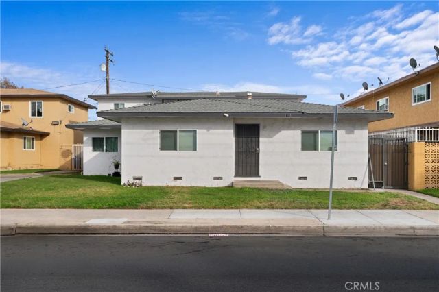 1110 N East, Anaheim, CA 92805