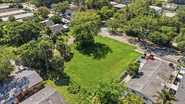 2009 SW 18th Avenue, Fort Lauderdale, FL 33315