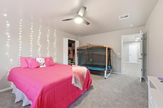 912 Preston Park Drive, Yukon, OK 73099