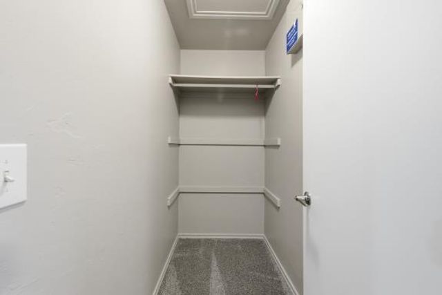 912 Preston Park Drive, Yukon, OK 73099