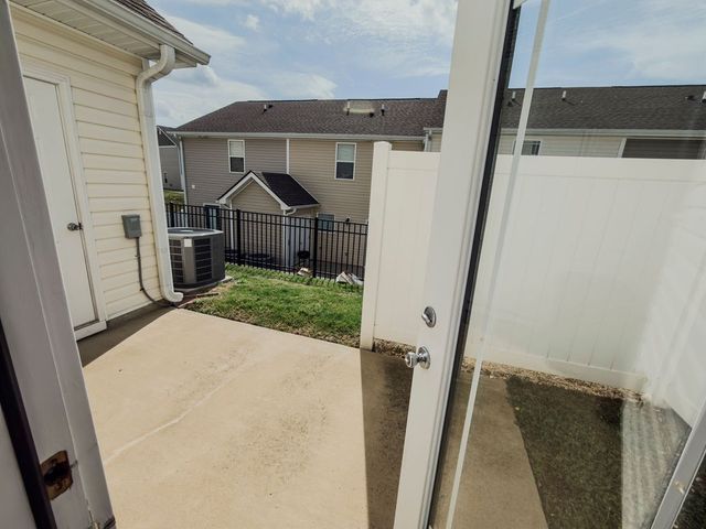 7004 Magnolia crossing, Spring Hill, TN 37174