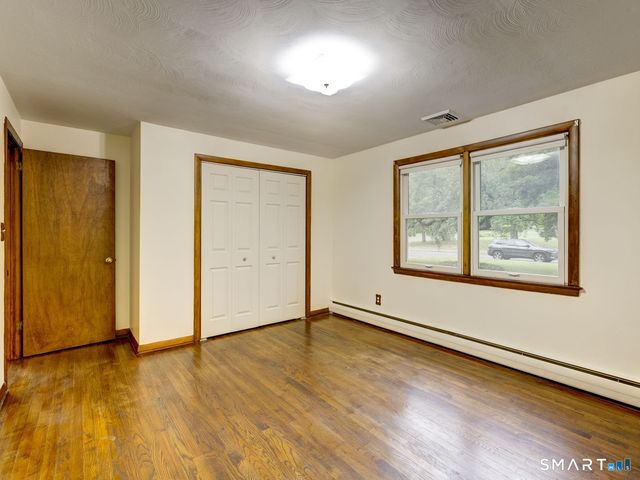 68 Fairlawn Road, Glastonbury, CT 06033