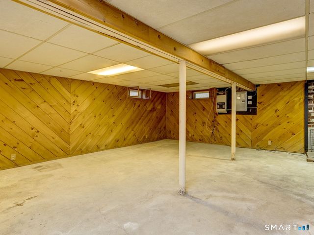 68 Fairlawn Road, Glastonbury, CT 06033