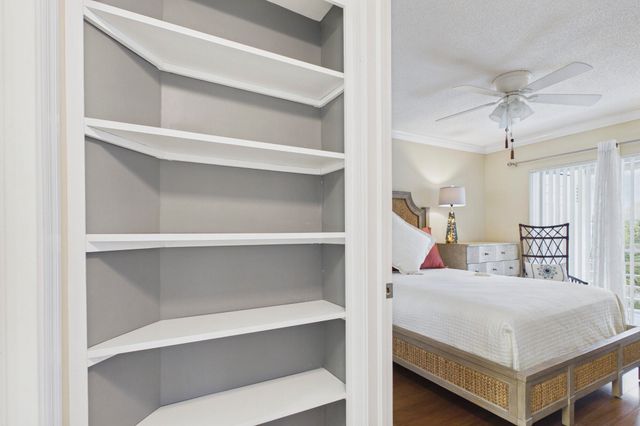 272 NORTHAMPTON N, West Palm Beach, FL 33417
