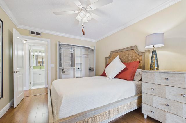 272 NORTHAMPTON N, West Palm Beach, FL 33417