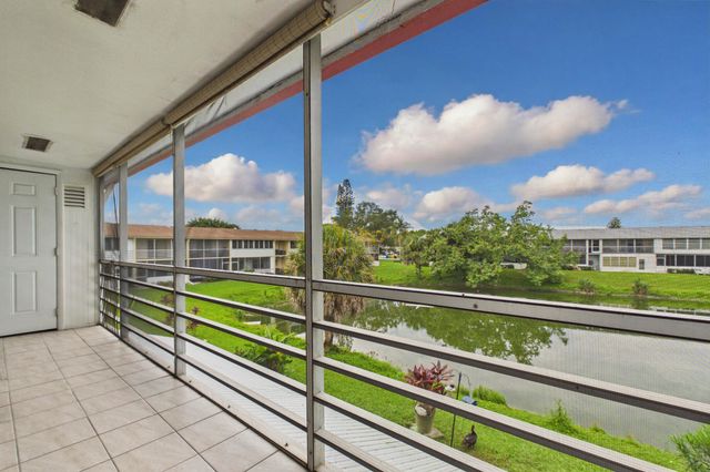 272 NORTHAMPTON N, West Palm Beach, FL 33417
