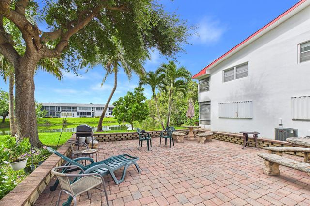 272 NORTHAMPTON N, West Palm Beach, FL 33417