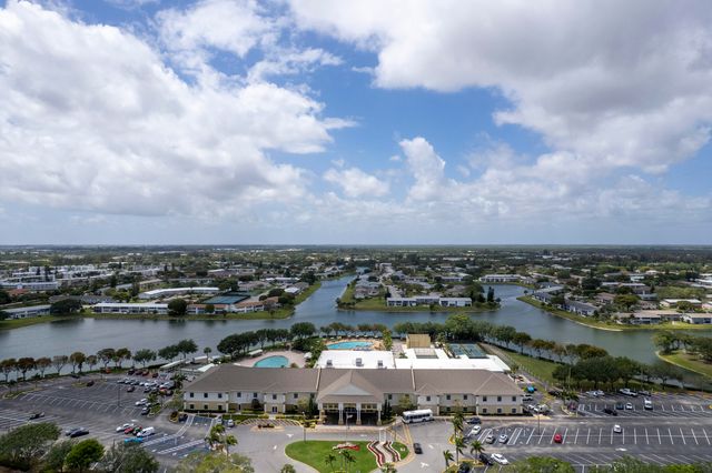 272 NORTHAMPTON N, West Palm Beach, FL 33417