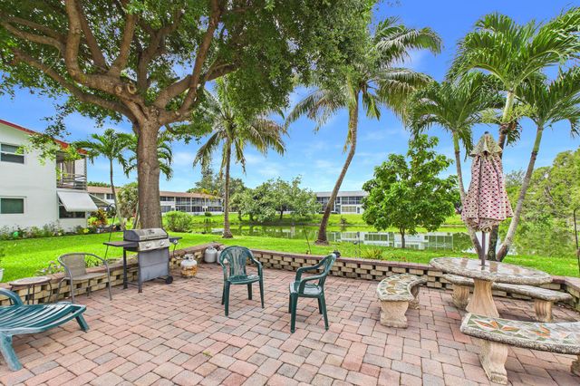 272 NORTHAMPTON N, West Palm Beach, FL 33417