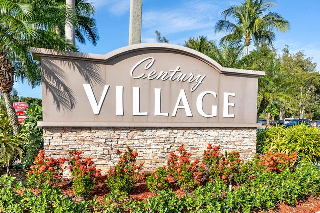 272 NORTHAMPTON N, West Palm Beach, FL 33417