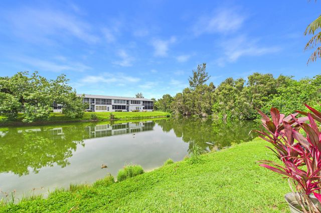 272 NORTHAMPTON N, West Palm Beach, FL 33417