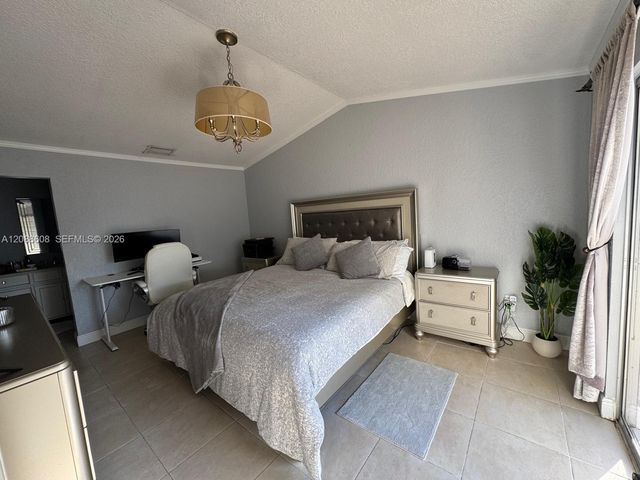 15115 SW 140th Place, Miami, FL 33186