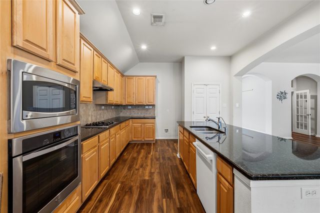 3013 Covington PL, Round Rock, TX 78681