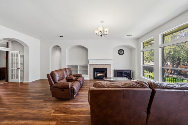3013 Covington PL, Round Rock, TX 78681