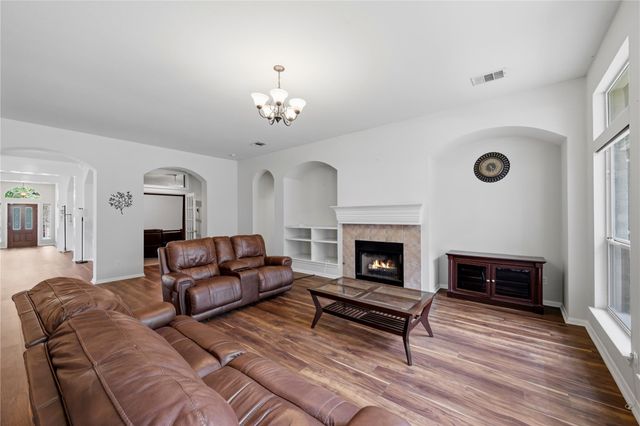 3013 Covington PL, Round Rock, TX 78681