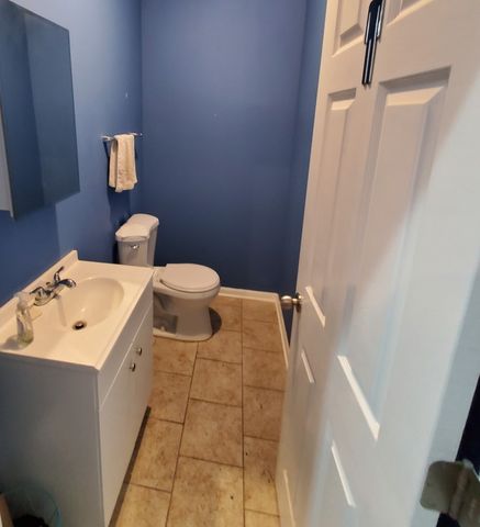 3306 W North Avenue STORE, Chicago, IL 60647