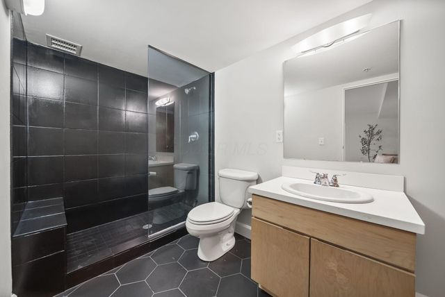 106 N High Street, 105, Columbus, OH 43215