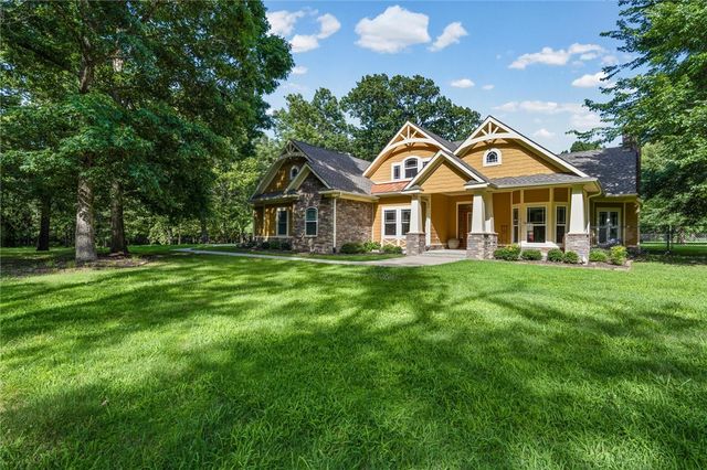 19534 Eastfork Lane, Gravette, AR 72736