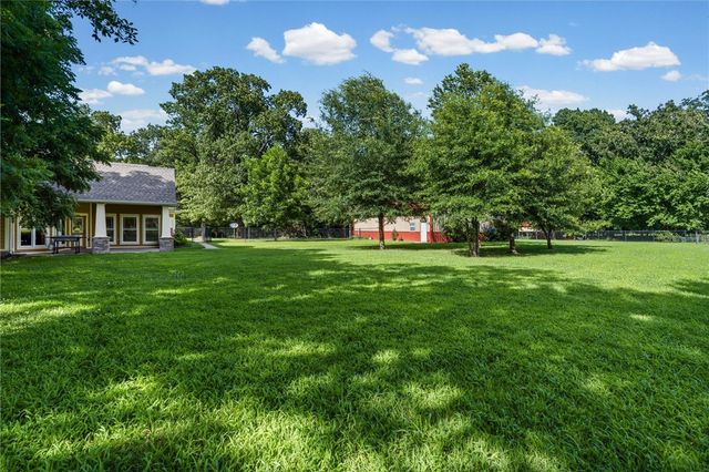 19534 Eastfork Lane, Gravette, AR 72736