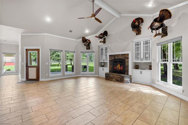 19534 Eastfork Lane, Gravette, AR 72736
