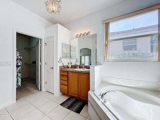 200 Round Man Street, Leesburg, FL 34748