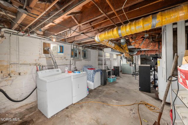 1946 Princeton Drive, Toledo, OH 43614