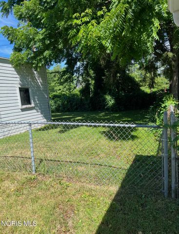 1946 Princeton Drive, Toledo, OH 43614