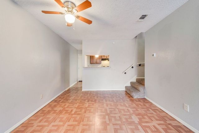 600 Grand Avenue 112, Arlington, TX 76010