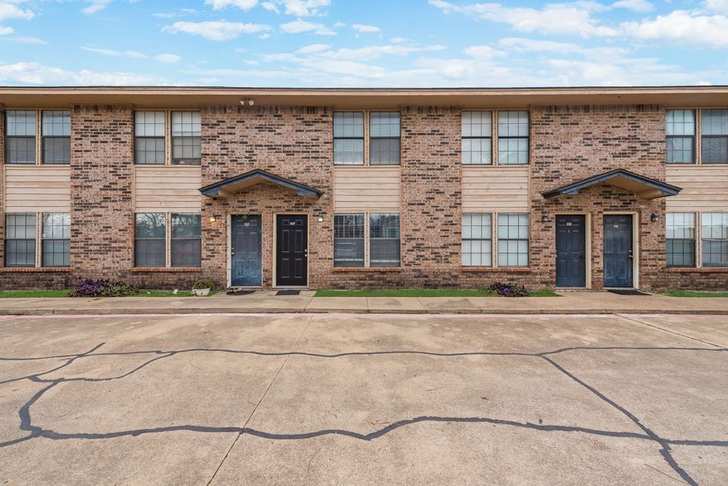 600 Grand Avenue 112, Arlington, TX 76010